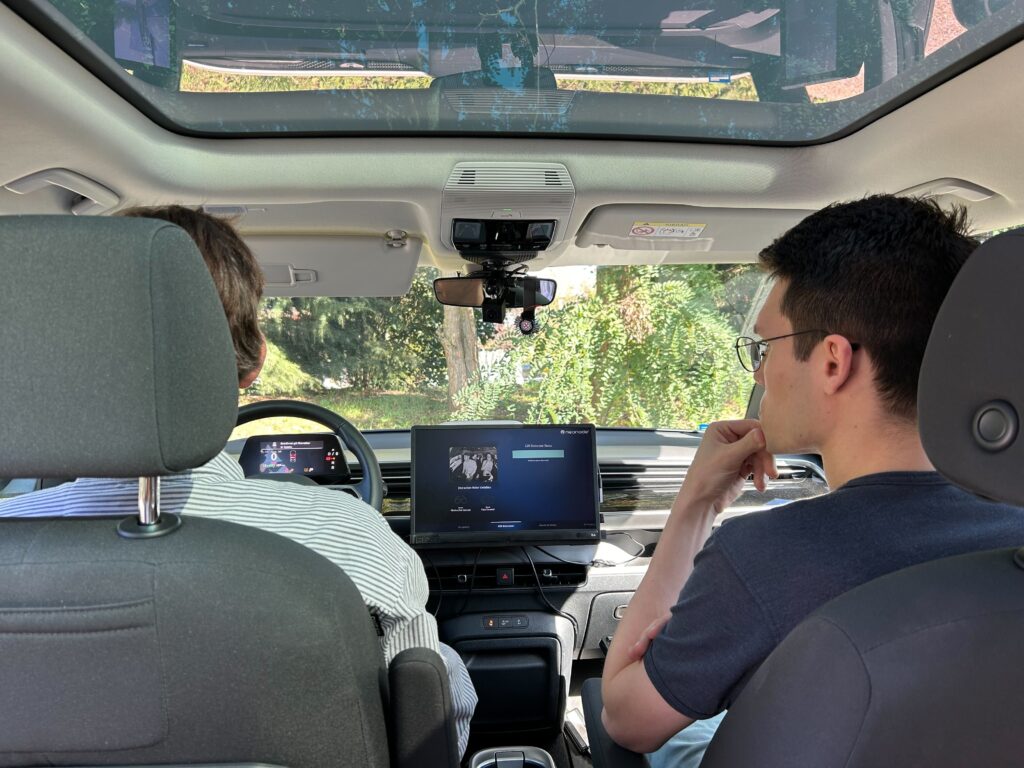 Neonode Demo Blog Cockpit driving pic